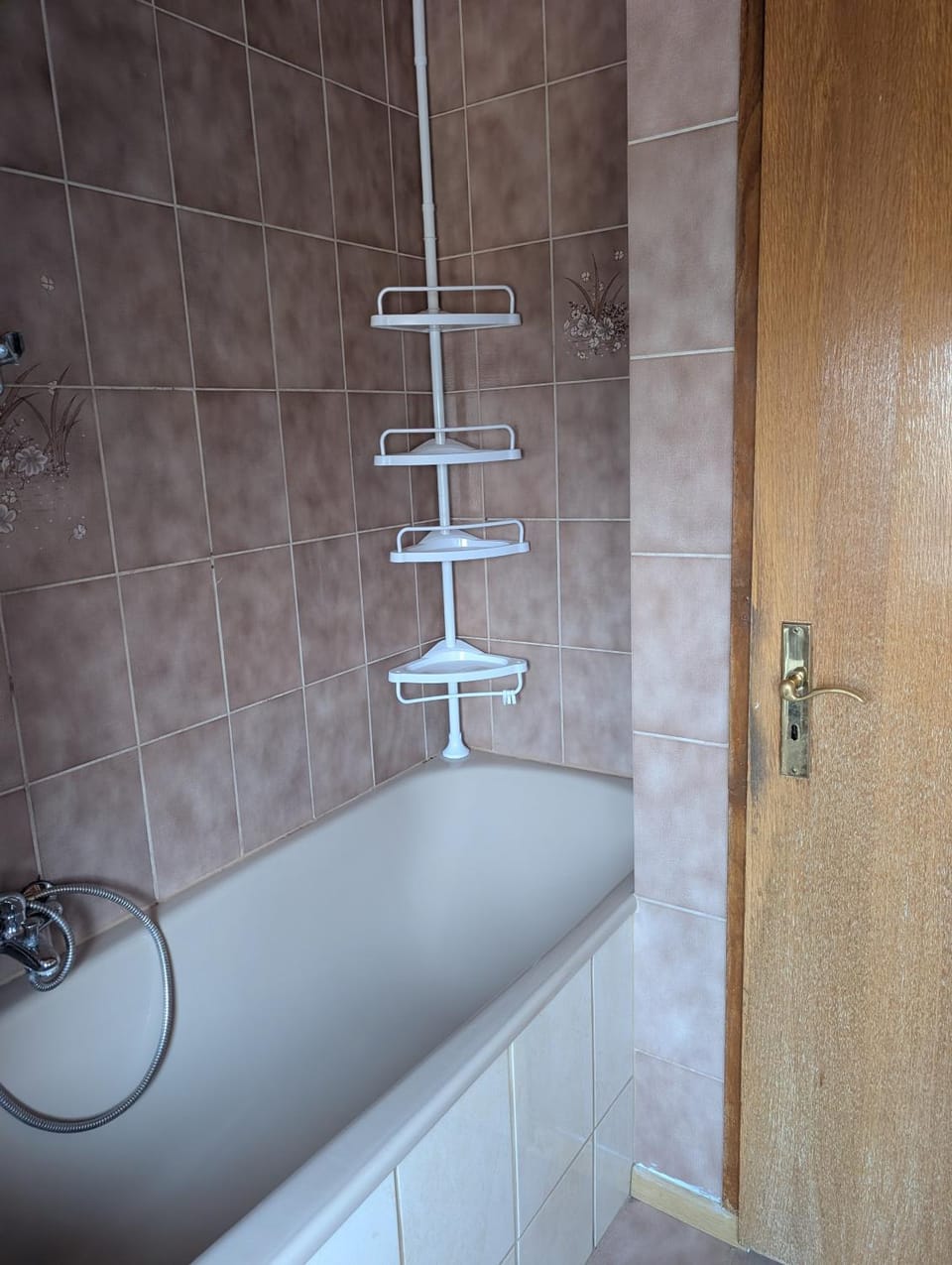 Henno's-Apartments 105qm 8P, 4 Zimmer, Balkon Apartment in Bielefeld