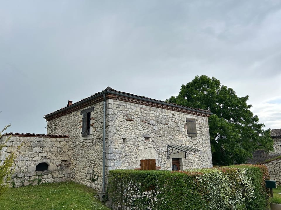 Maison en pierre cosy avec piscine privé House in Nouvelle-Aquitaine