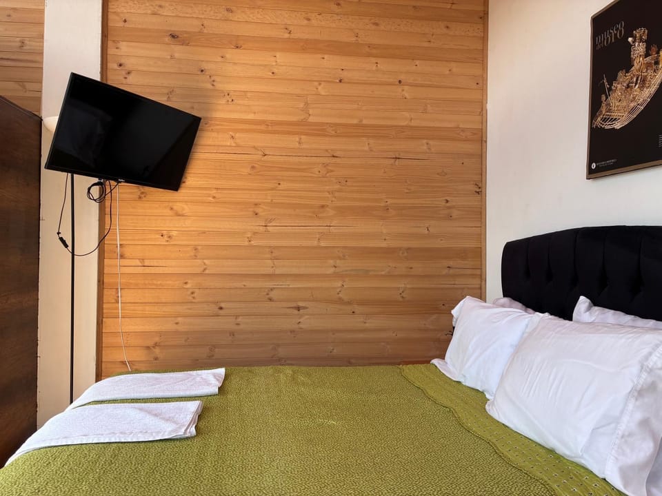 Lakeview Apartment in the Heart of Guatavita Bunk bed for Kids Apartment in Guatavita