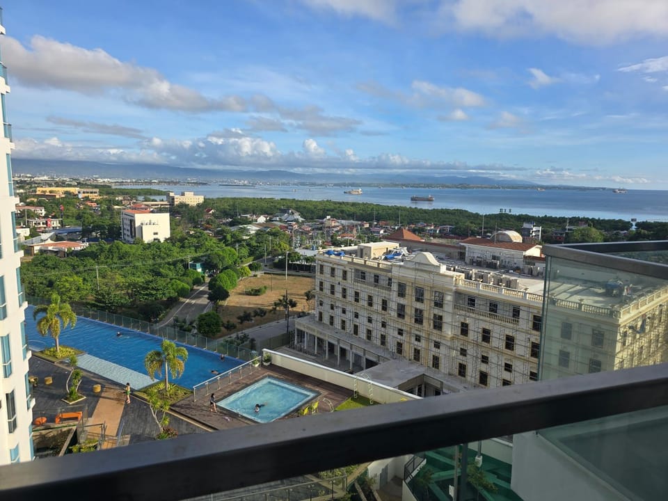 Mactan Cozy Studio Bed and Breakfast in Lapu-Lapu City