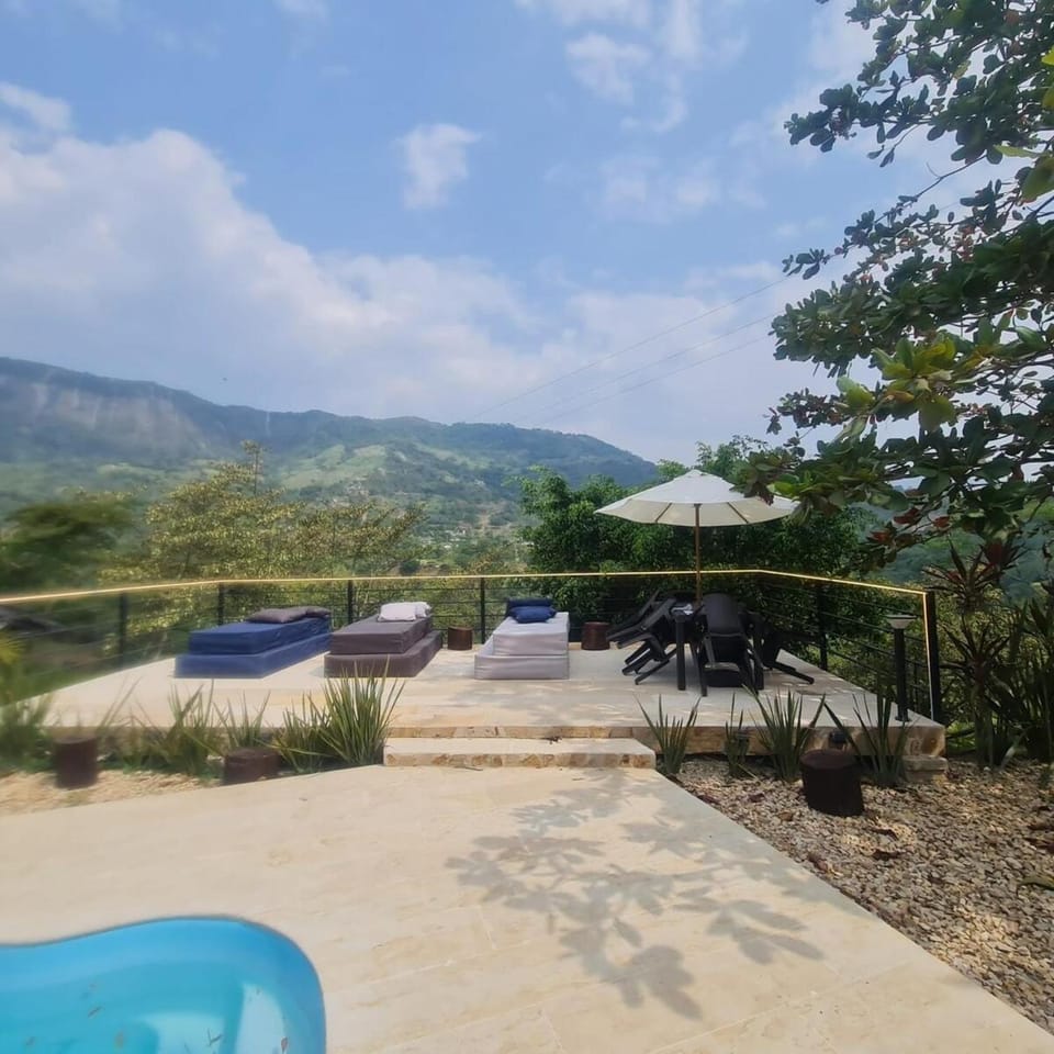 Natural landscape, Mountain view, sunbed