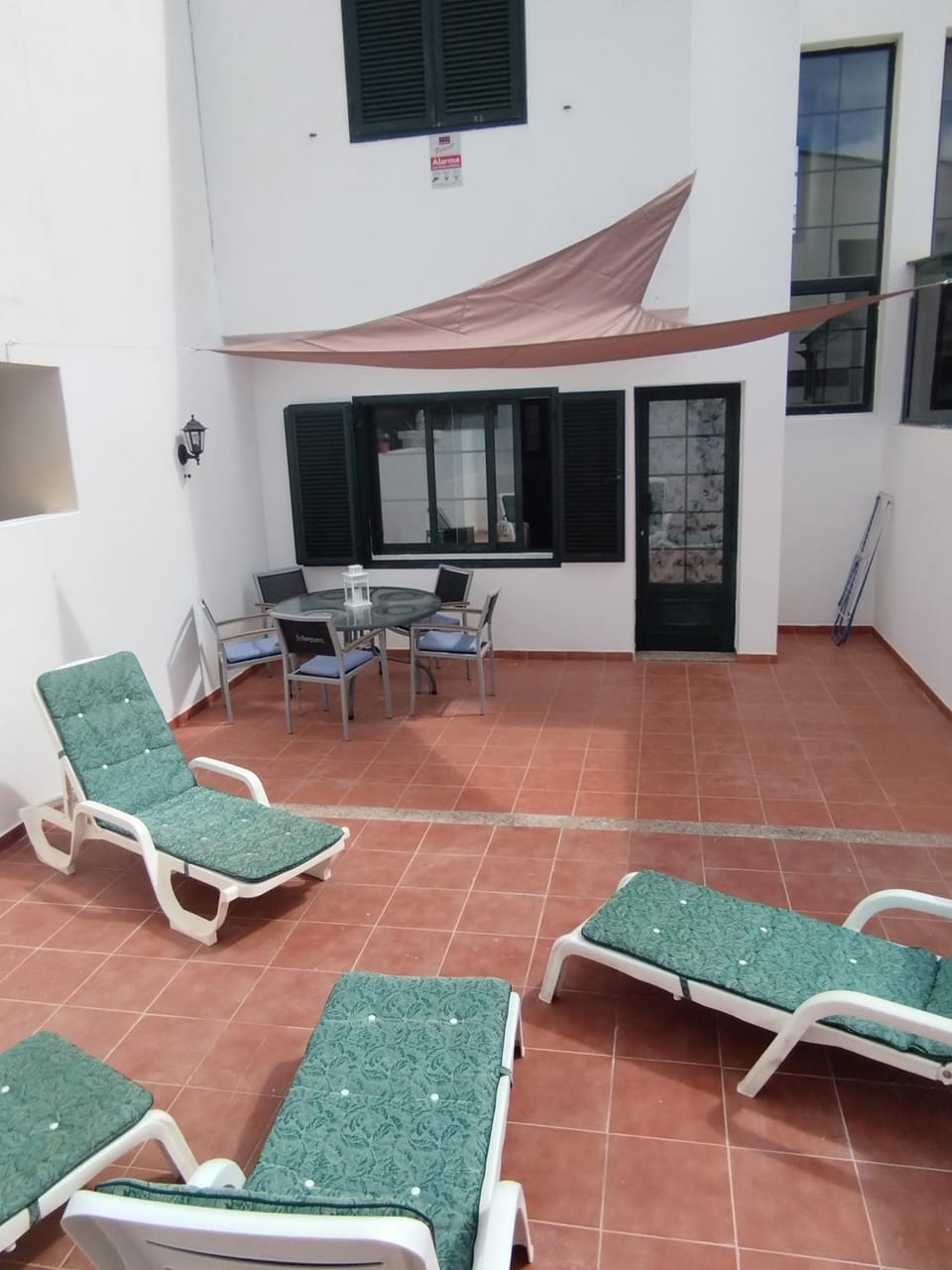 Garden, Balcony/Terrace
