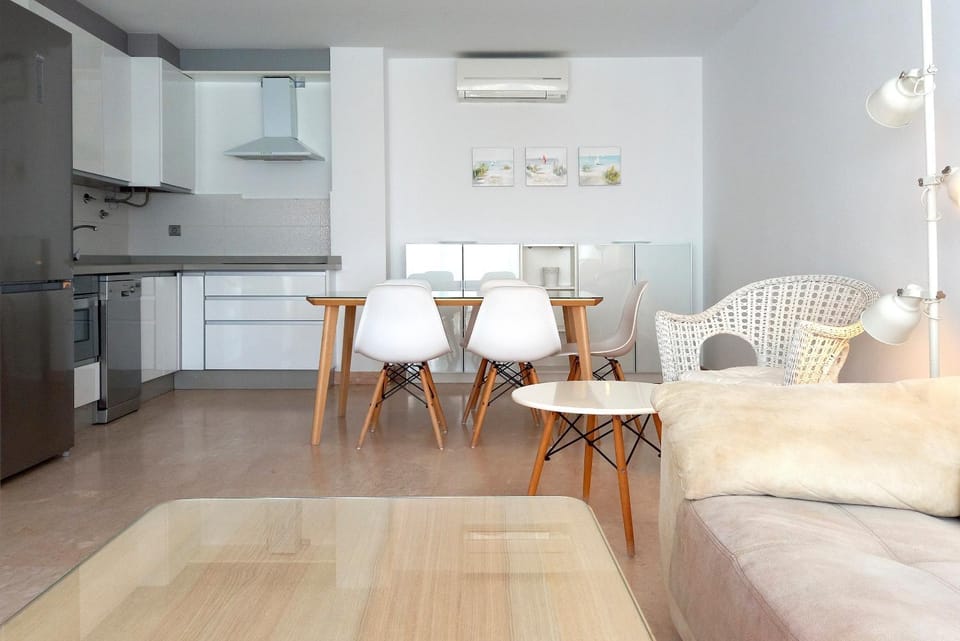 Living room, Dining area, kitchen, air conditioner
