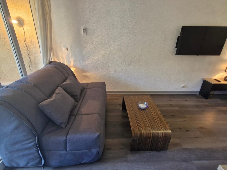 Appartement 2 pièces avec parking à Sainte-Maxime - FR-1-780-93 Apartment in Sainte-Maxime