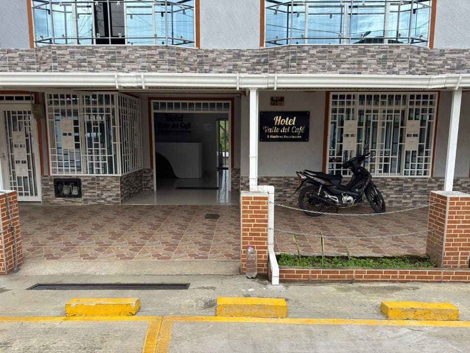 Property building, Day