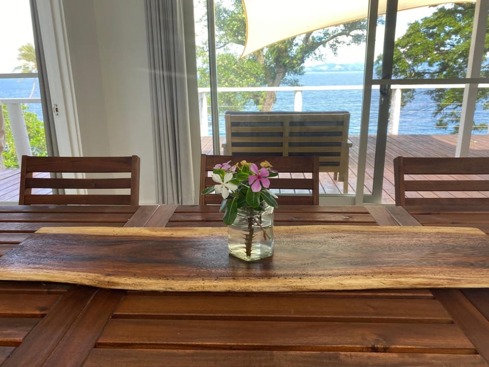 Waterfront modern 3br home Vale Ni Vonu House in Fiji