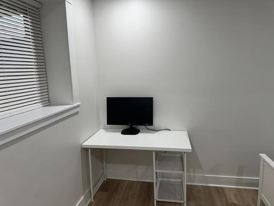 Private Entire Suite in Bedford - 2 Bedroom Apartment in Halifax