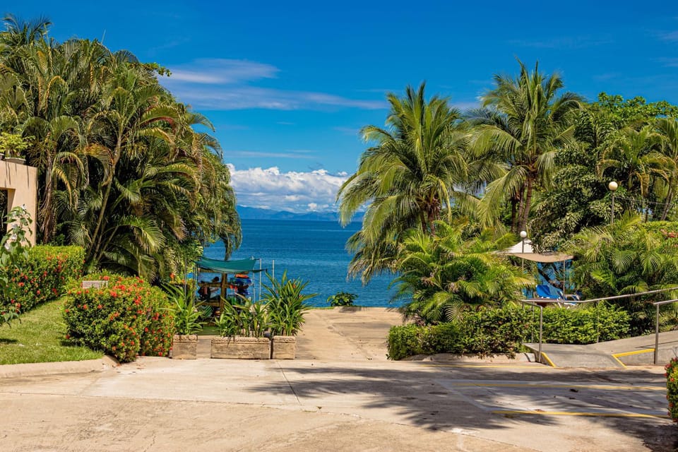 Villa Cielo - Oceanview 3BR Villa Villa in Guanacaste Province