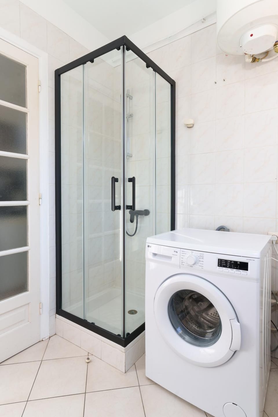 Shower, Bathroom, washing machine