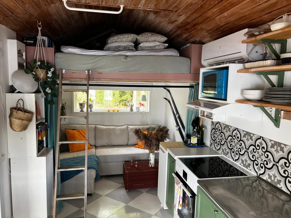 Living room, Bedroom