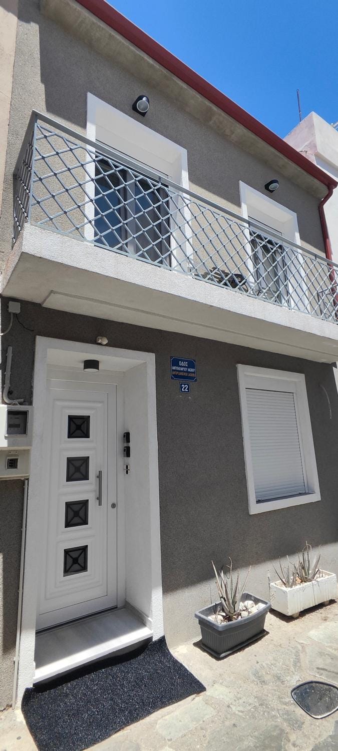 Property building, Balcony/Terrace