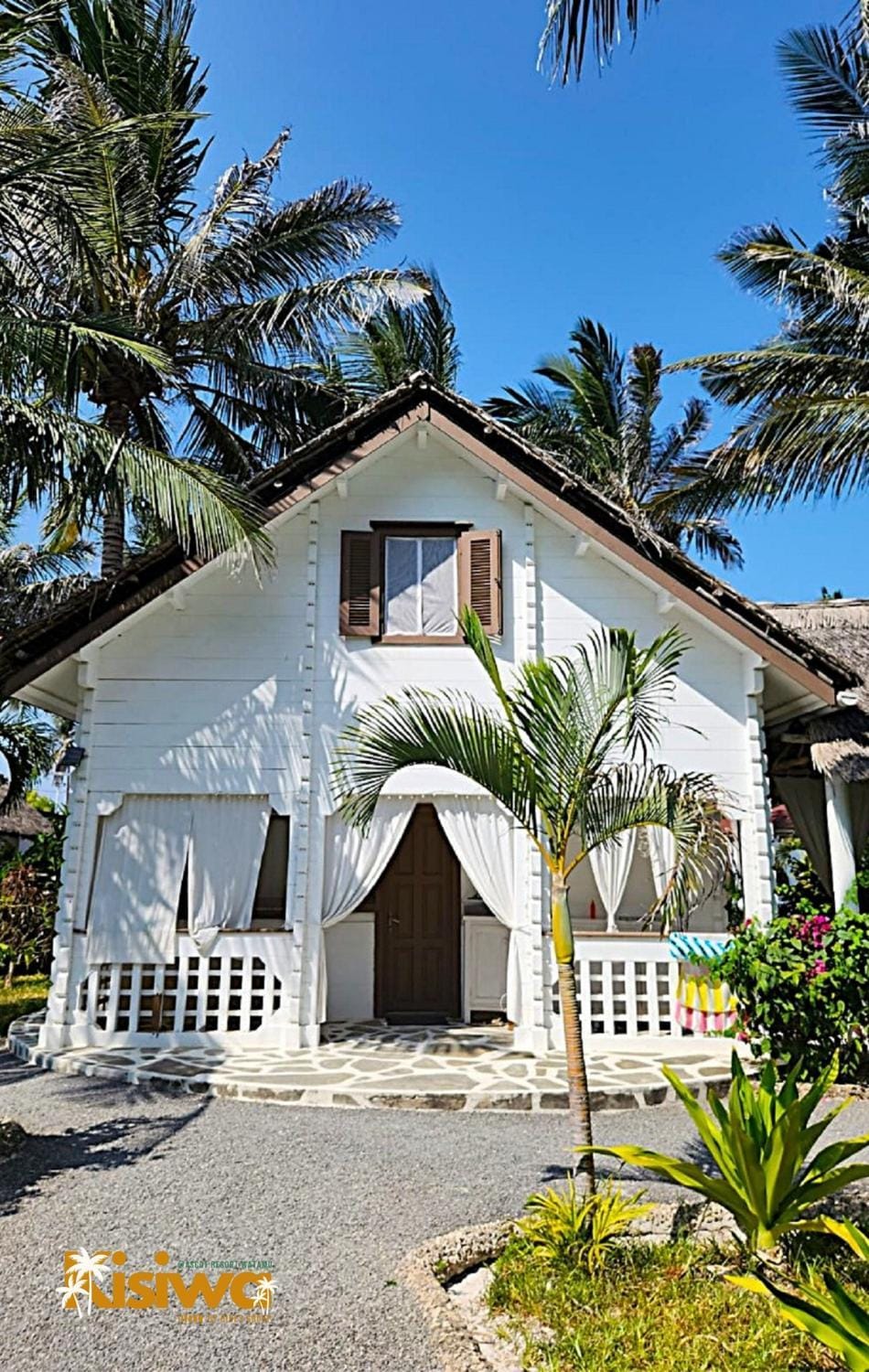 Property building, Garden
