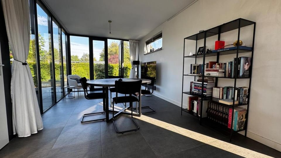 Modern bungalow with cinema House in Ermelo