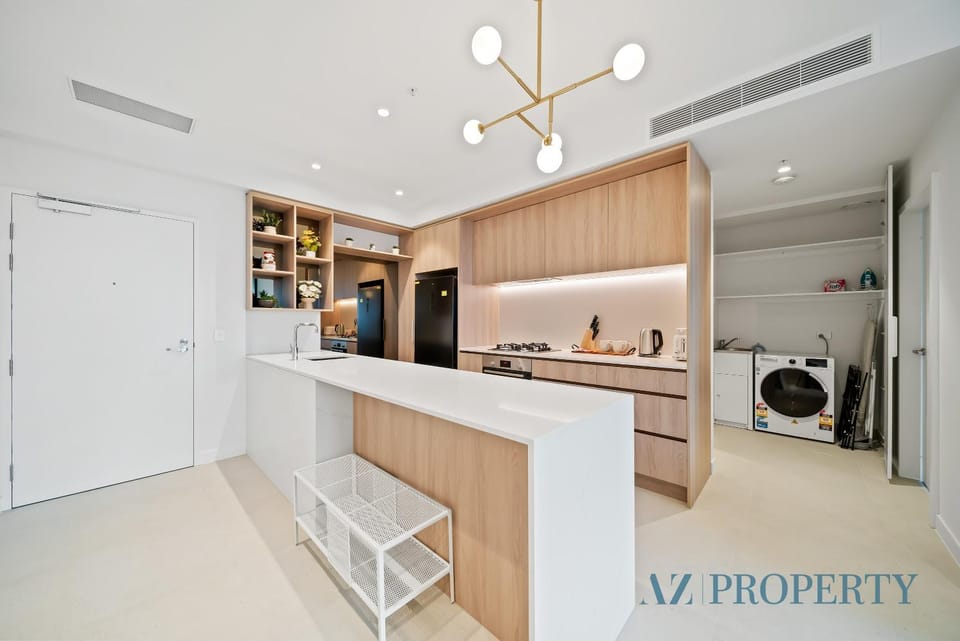 Luxury Perth CBD Apartment with Pool & Gym - Sleeps 3 Apartment in Perth
