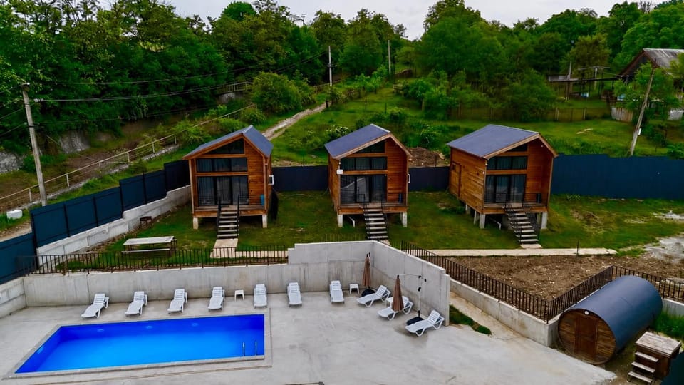 Property building, Swimming pool