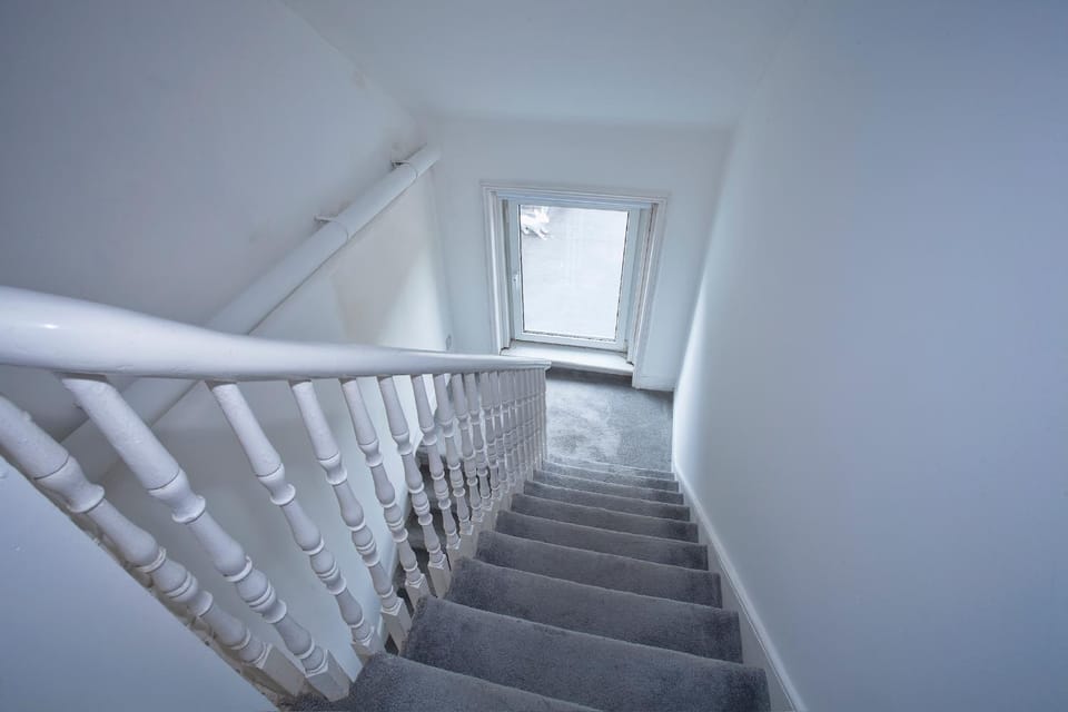 Queens park Maida Vale 3 bed modern Family Appartment with balcony! Apartment in City of Westminster