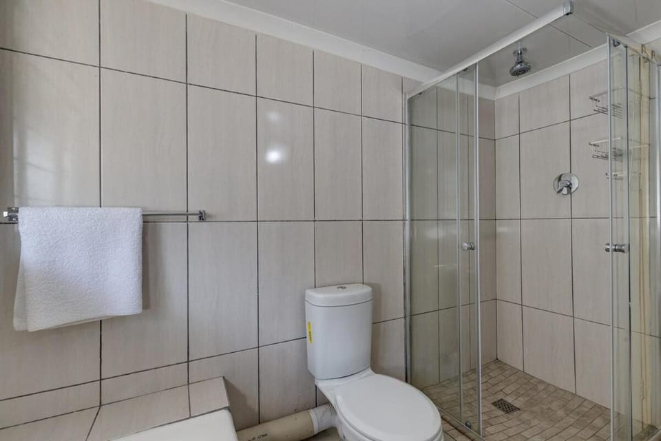 Entire Villa in Bryanston House in Sandton