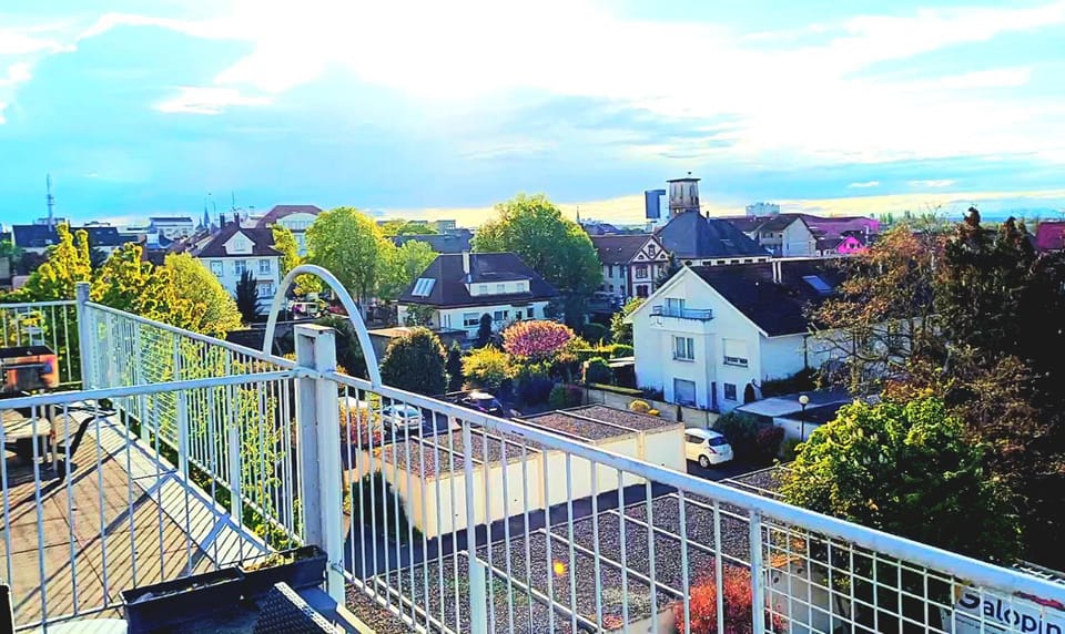 Natural landscape, View (from property/room), Balcony/Terrace