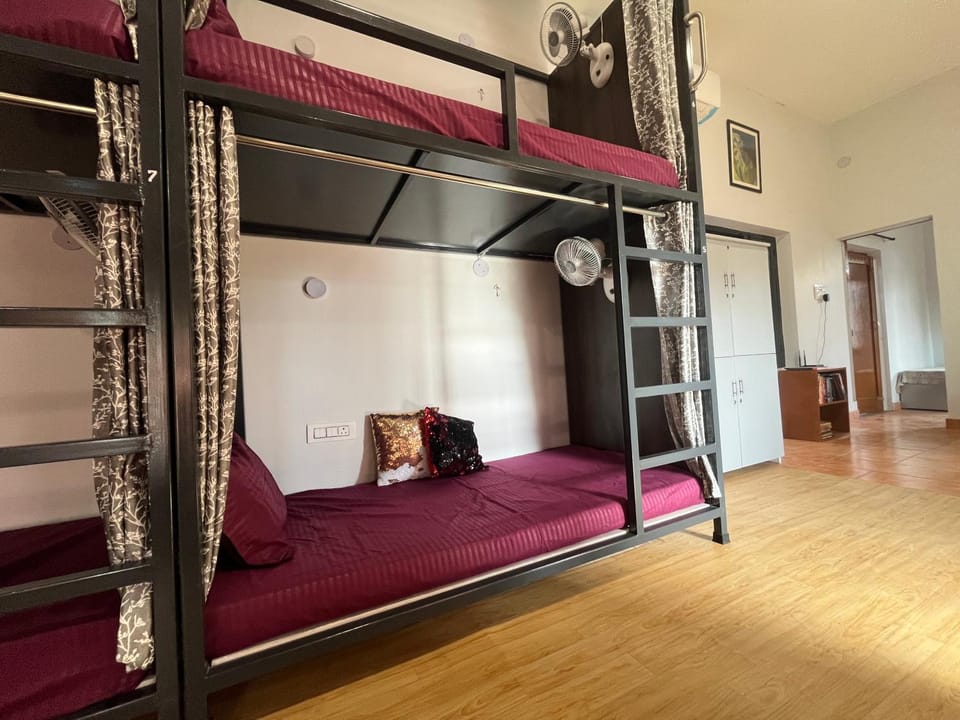 bunk bed