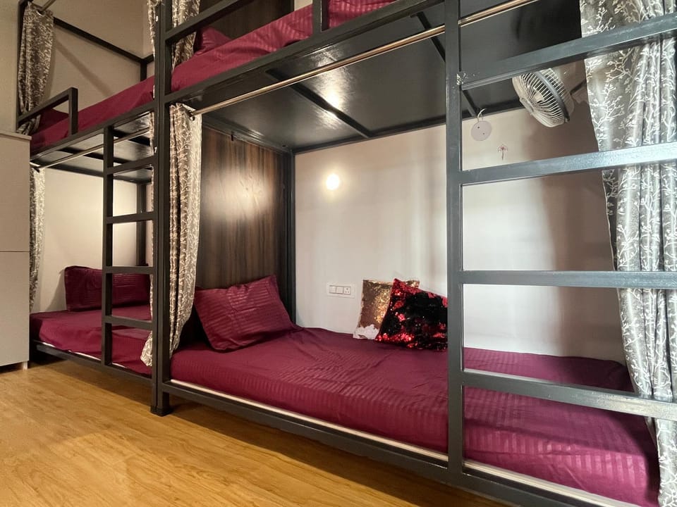 bunk bed