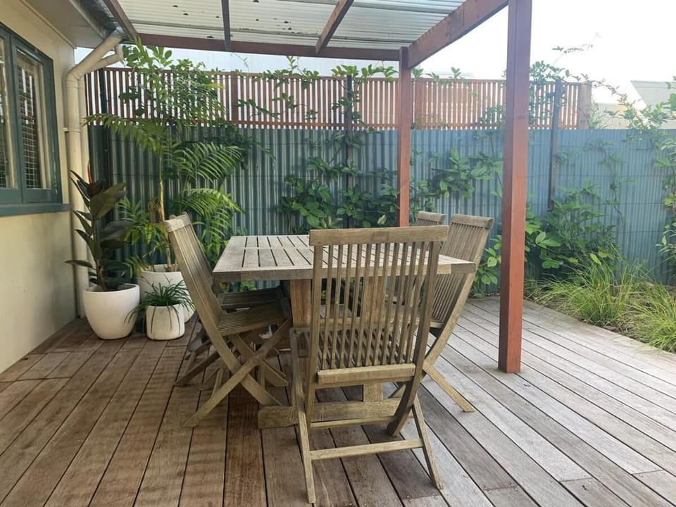 Cottage on Westshore House in Napier