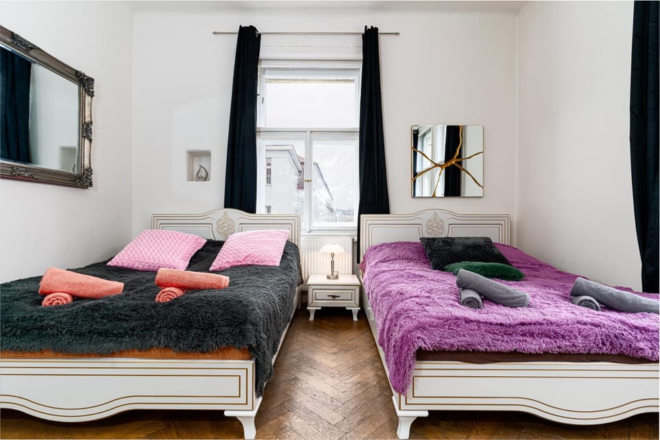 Victory Castle Suite Apartment in Prague