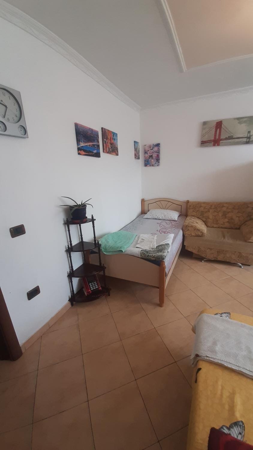 Genti apartament 75 Apartment in Tirana