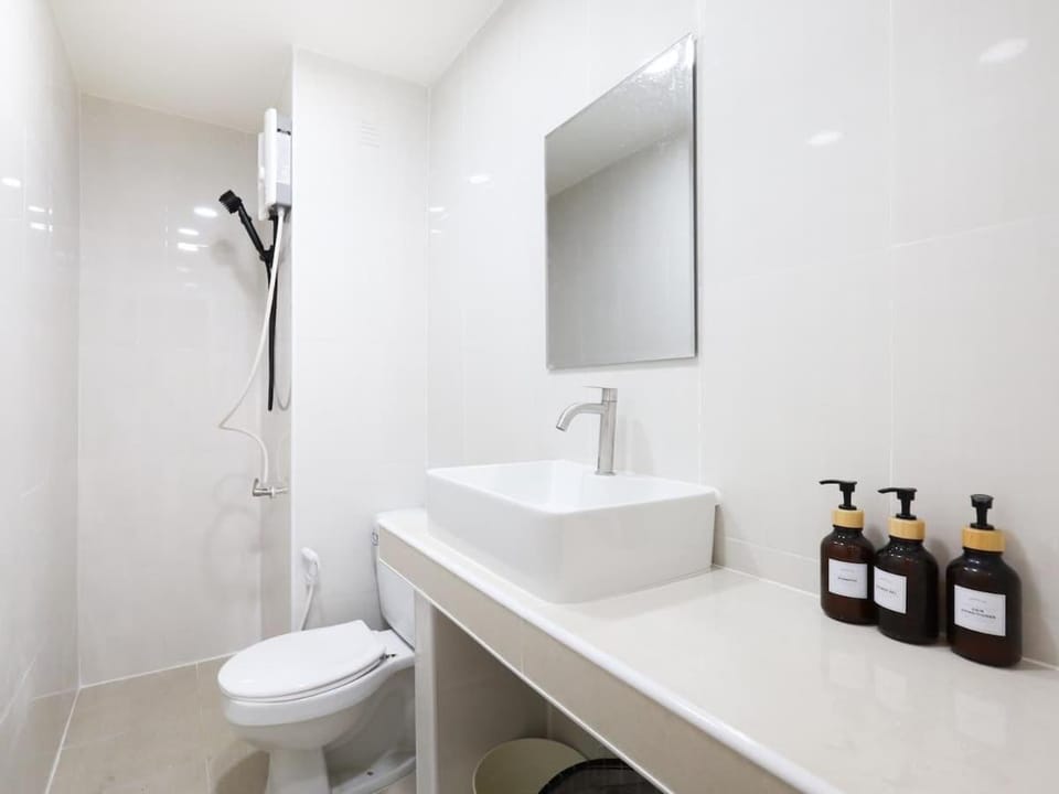 3 Beds,WiFi,Washing Machine,IMPACT Arena at T9 Apartment in Bangkok