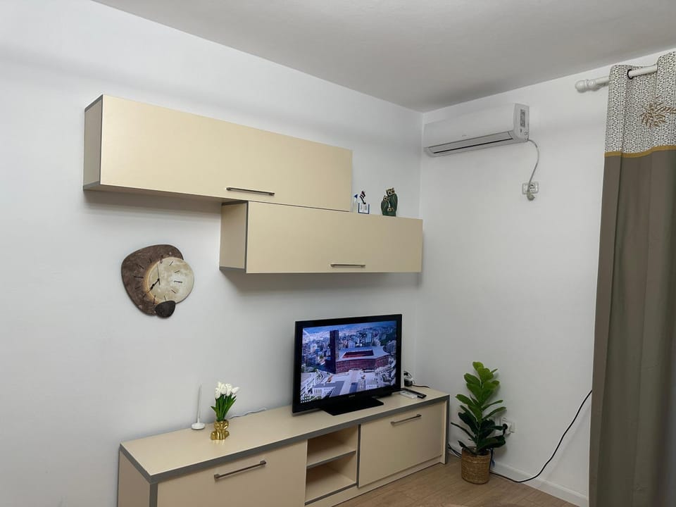 Kien apartment Apartment in Vlorë