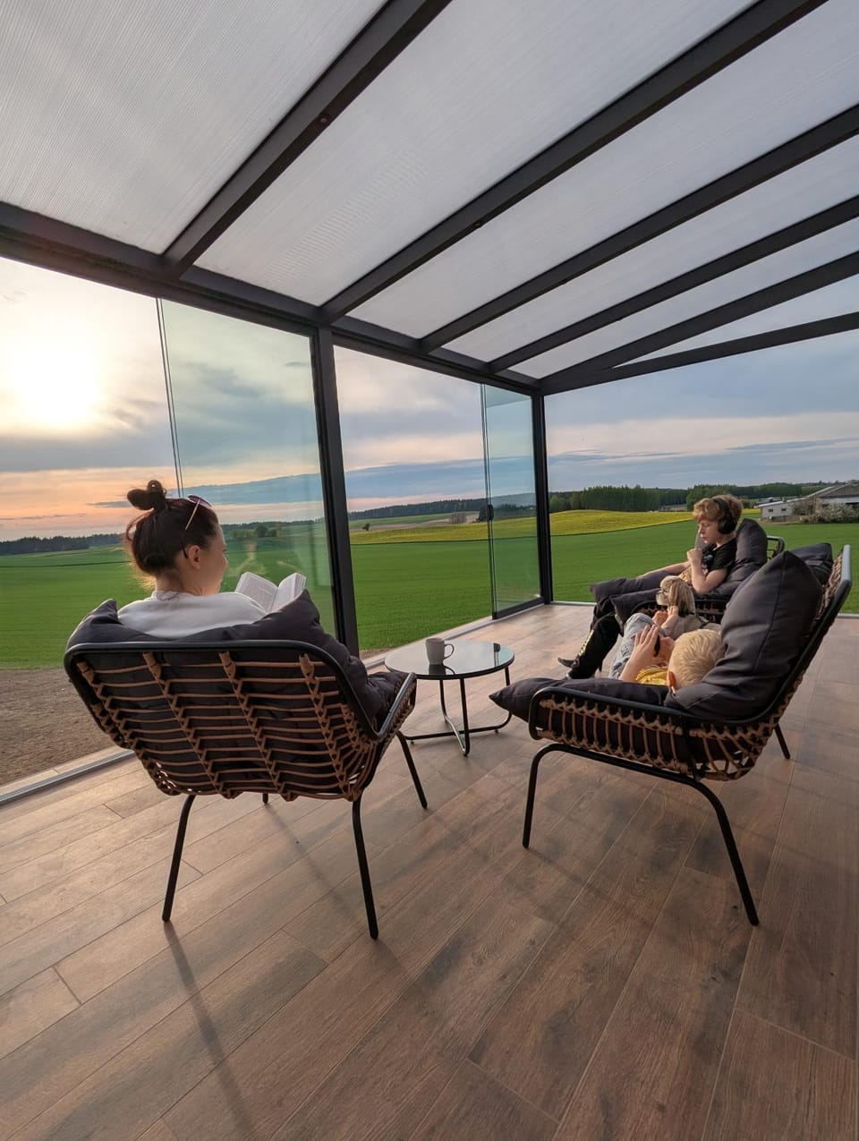 Patio, Natural landscape, View (from property/room), Balcony/Terrace, Seating area, Garden view