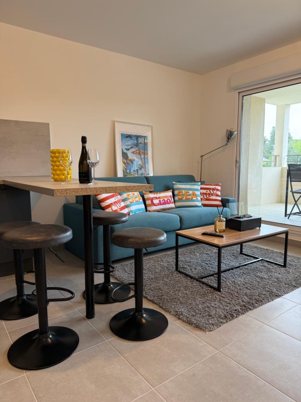 Appartement neuf piscine de standing Uzes à pied Apartment in Uzes