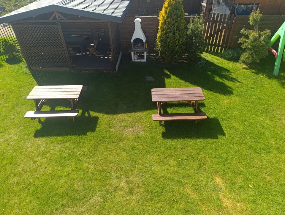 BBQ facilities, Garden
