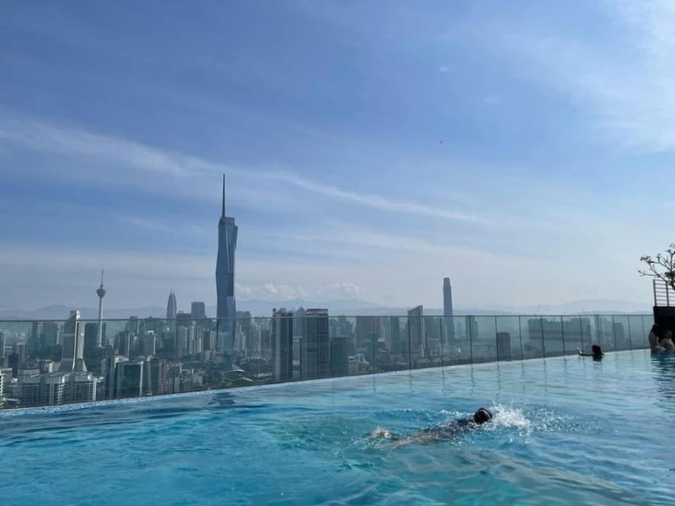 City view, Pool view, Swimming pool, Swimming pool