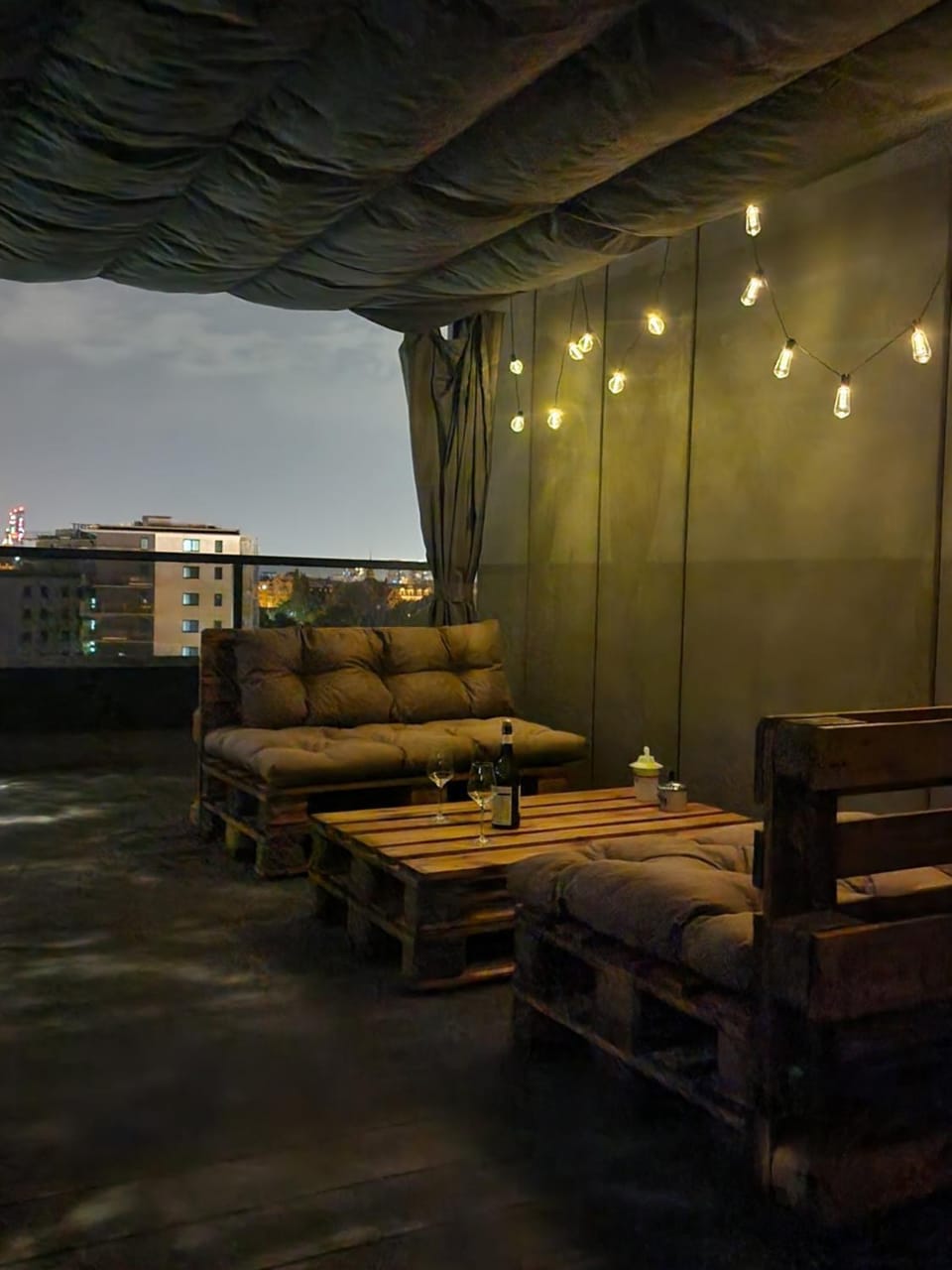 Night, View (from property/room), Balcony/Terrace