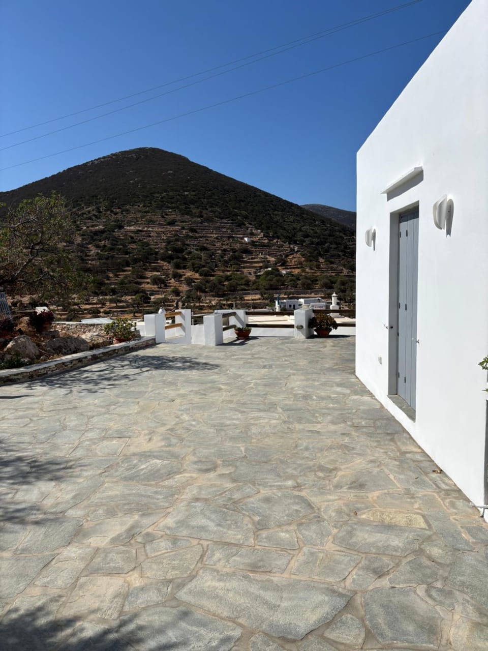 Cycladic Lodge Sifnos Apartment in Milos