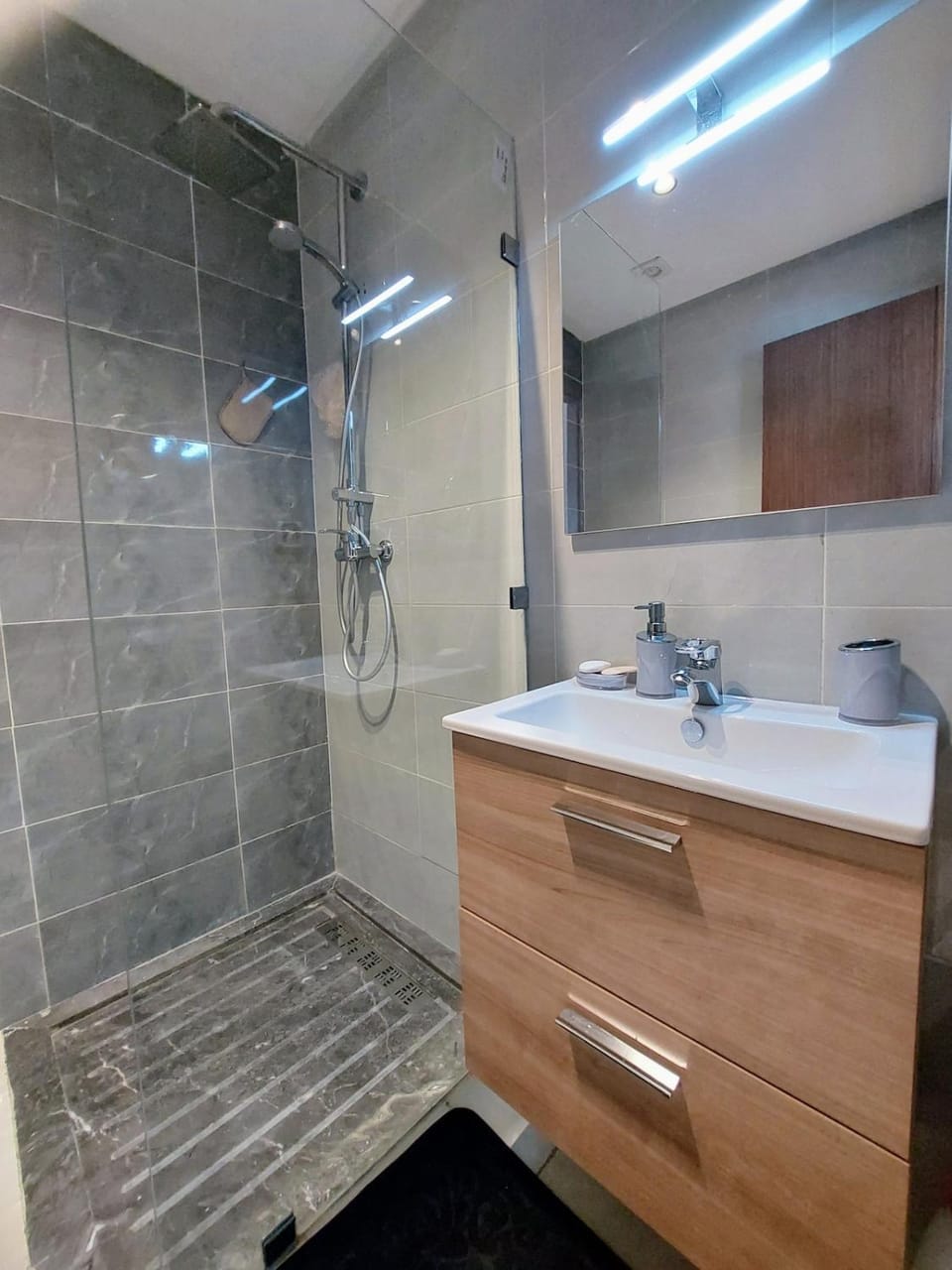 Bright & Modern Apartment near Technopolis Apartment in Rabat-Salé-Kénitra