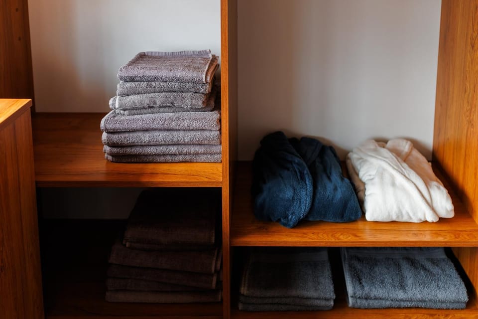 towels, wardrobe