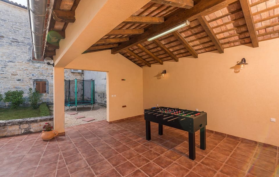 Patio, Day
