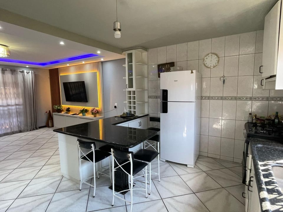 Casa na praia tabuleiro com piscina House in Barra Velha