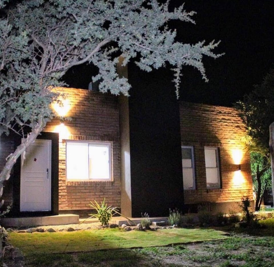 Cabañas Amaneciendo House in San Luis Province, Argentina
