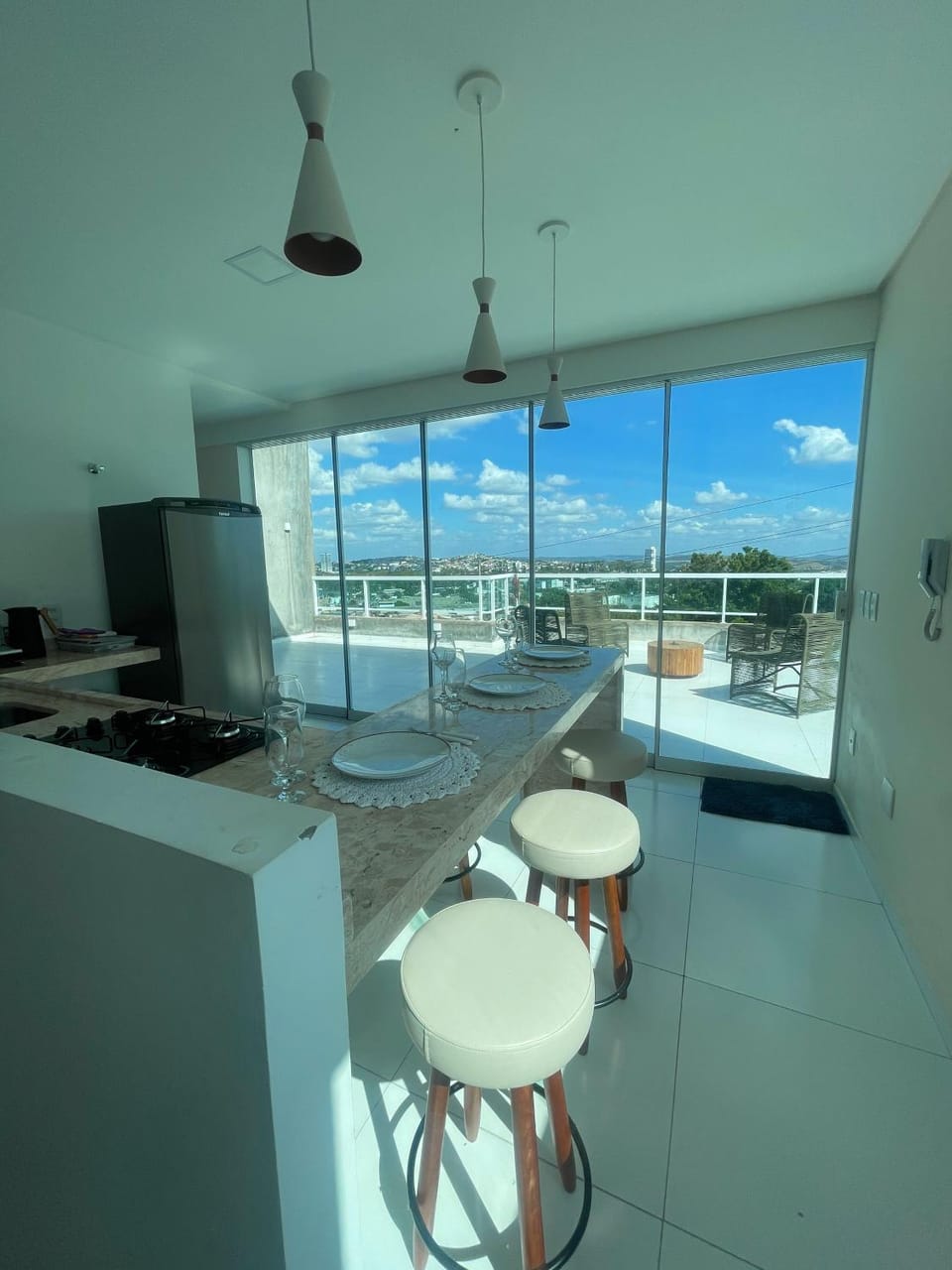 Kitchen or kitchenette, City view