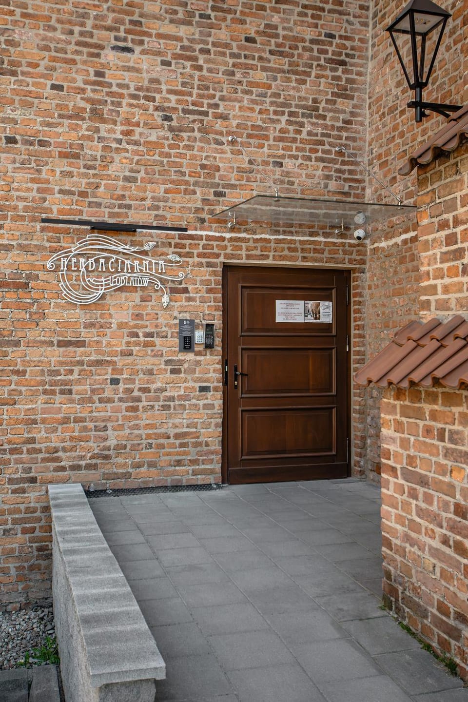 Property building, Facade/entrance