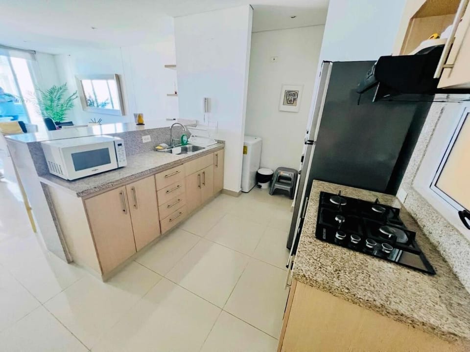Kitchen or kitchenette, oven, stove