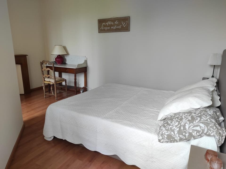 Maison Salvaterra - Chambres d'hôtes et table d'hôtes Bed and Breakfast in French Basque Country