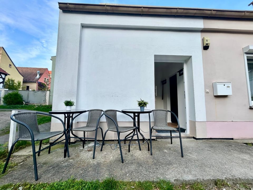 Patio, Balcony/Terrace