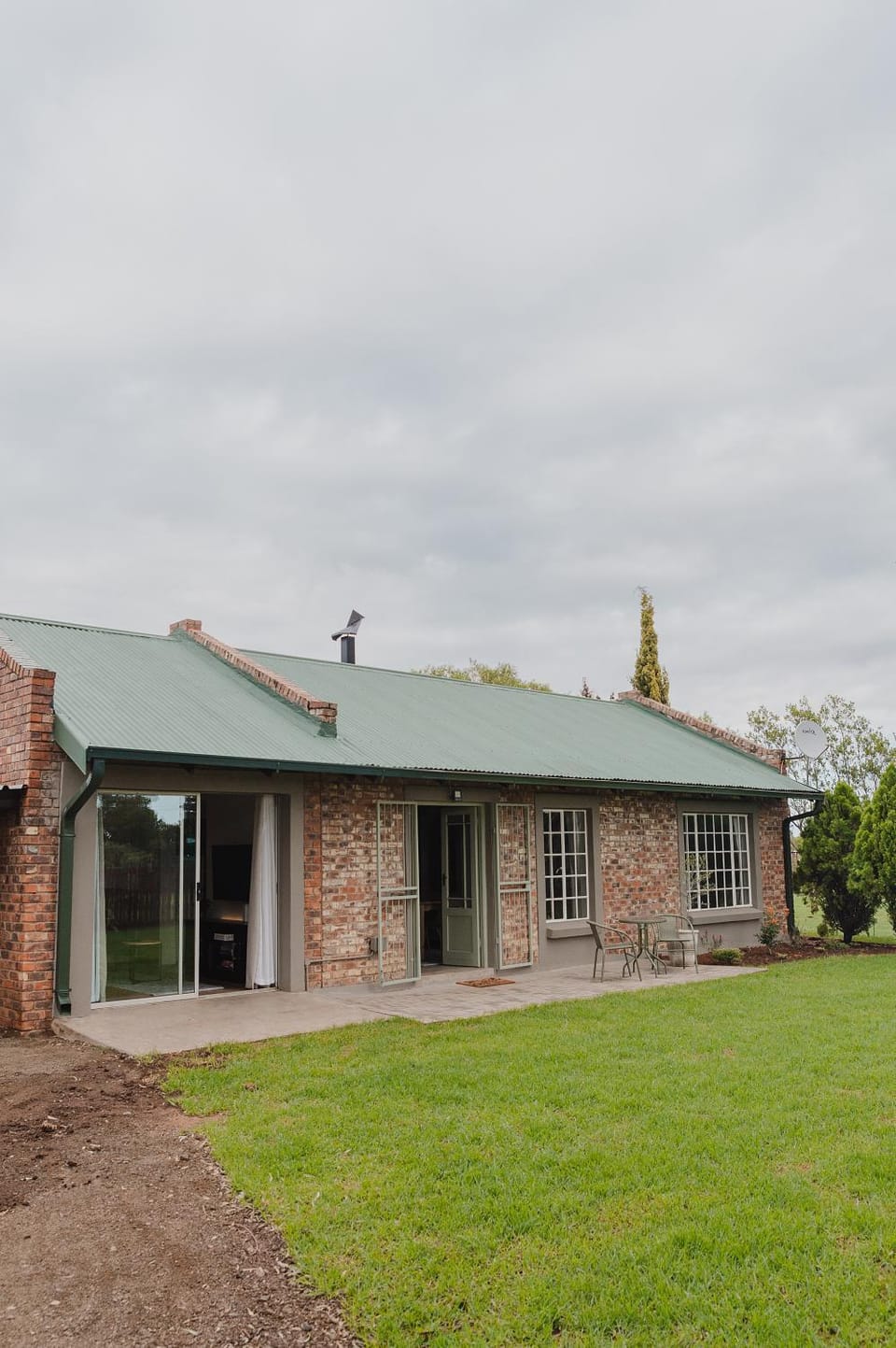 Property building, Garden, Garden, Garden view