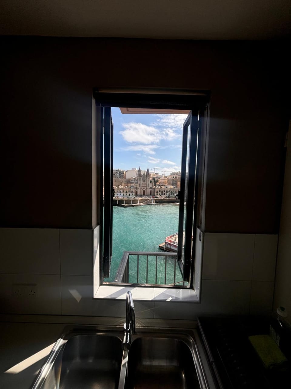 Sea View Flat Apartment in Sliema
