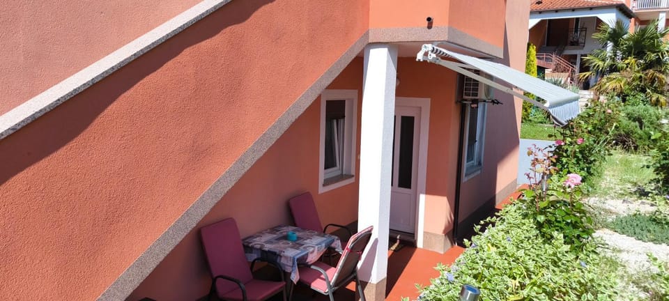 Balcony/Terrace, Balcony/Terrace