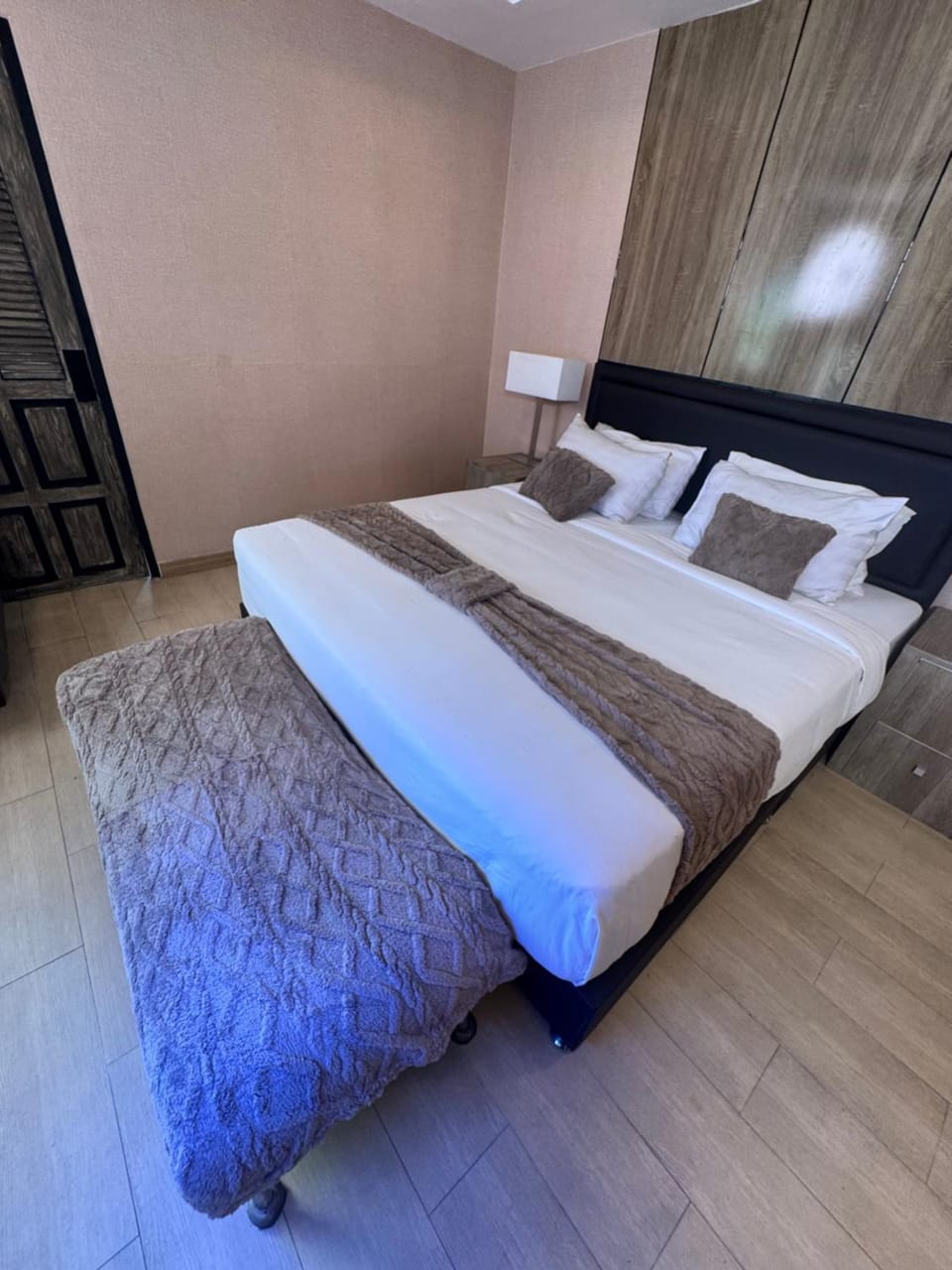 Bed, Photo of the whole room