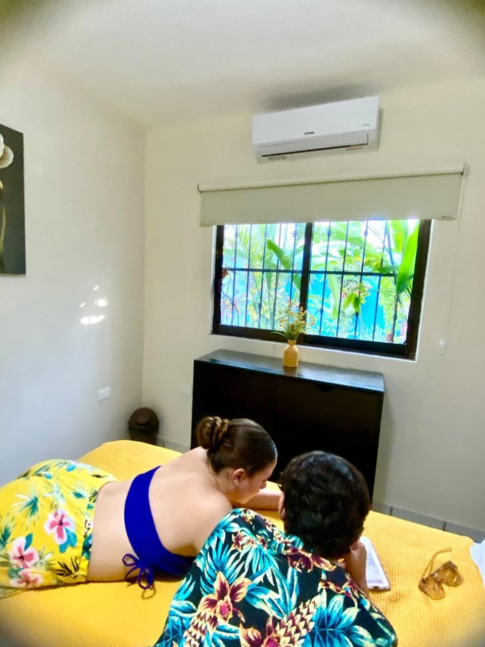 Bed, People, Bedroom, group of guests, air conditioner